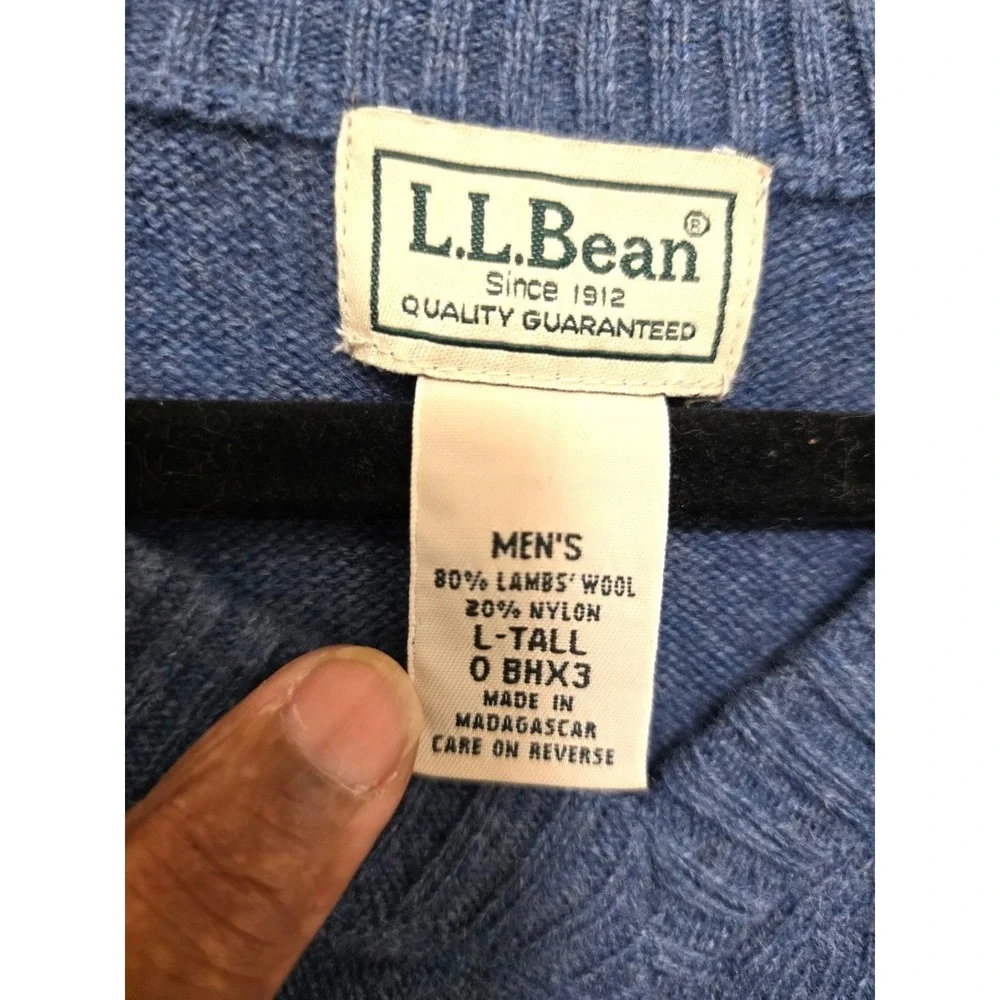 L.L. Bean Mens Blue V-Neck Sweater L Tall 80% Lambs Wool 20% Nylon Warm & Durabl